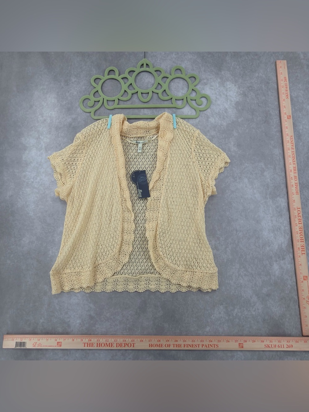 G.H. Bass & Co. Beige Crochet Open-Front Short Sleeve Shrug